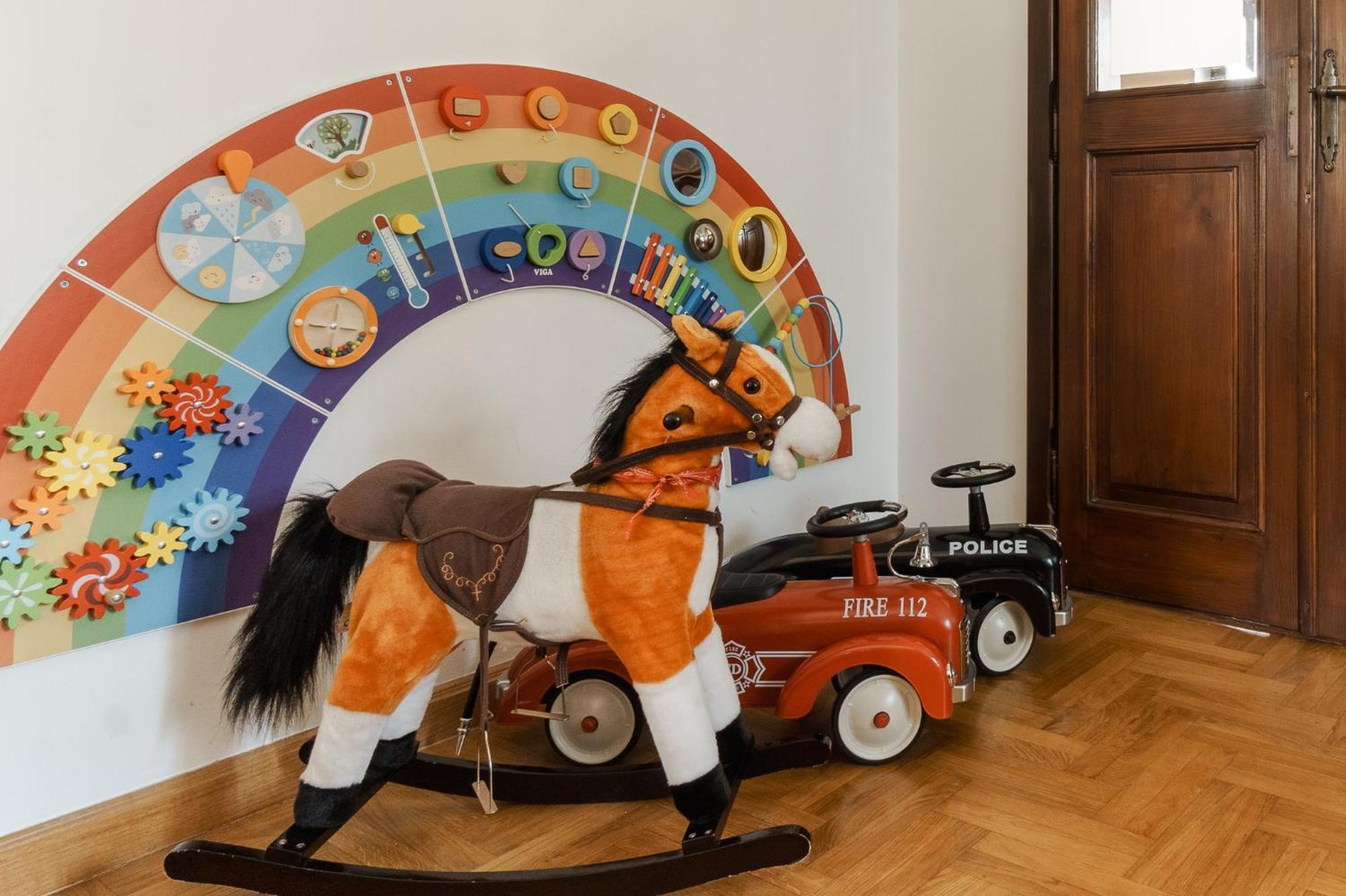 Apartamenty W Dworku Cheval クラクフ エクステリア 写真